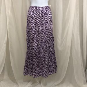 Talbots 10P purple and white skirt